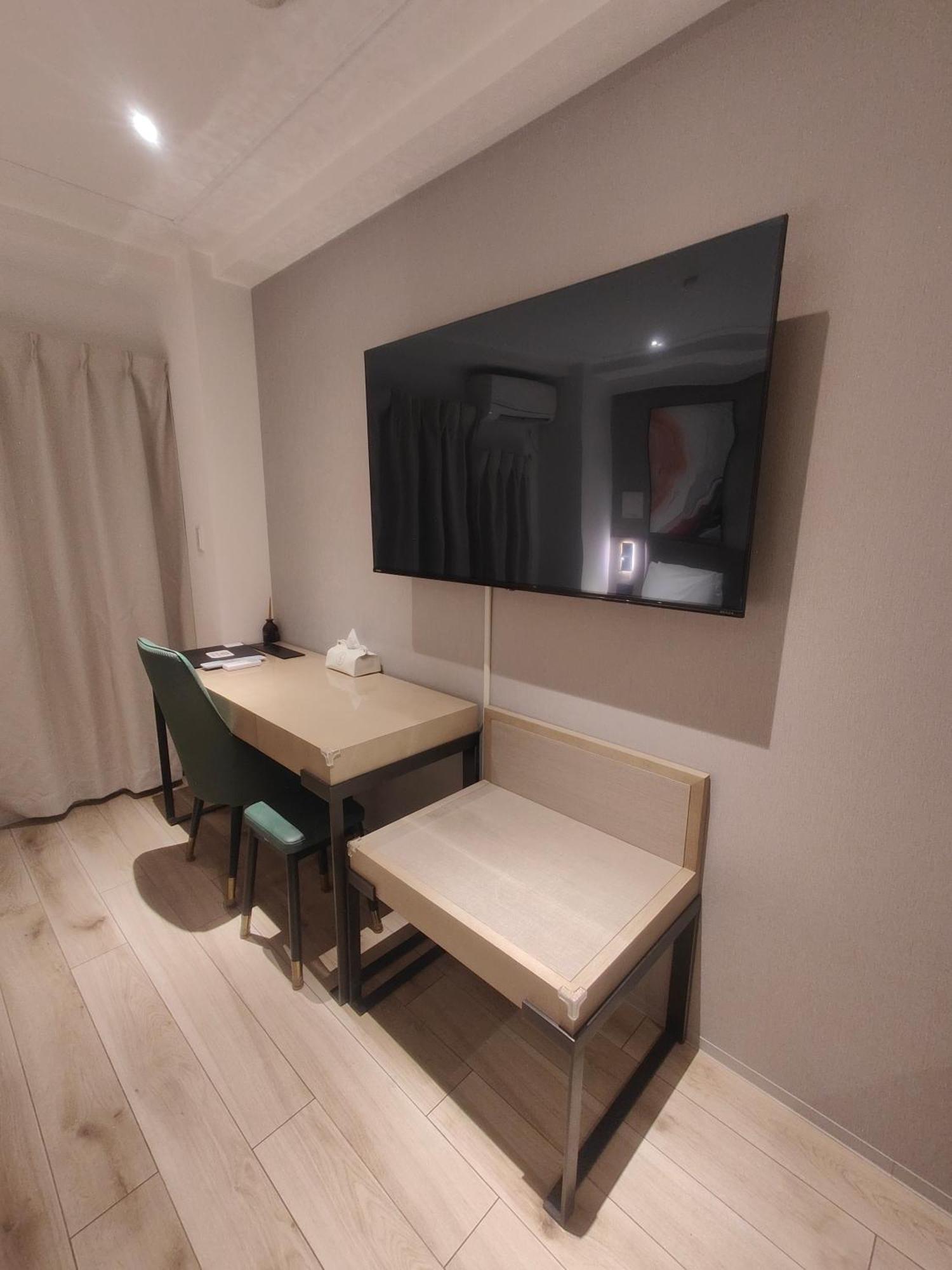 Jstar Hotel Shinsaibashi Osaka Exterior photo